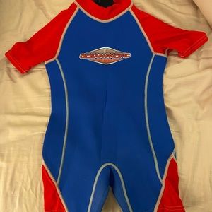 Child’s size six wetsuit ocean pacific